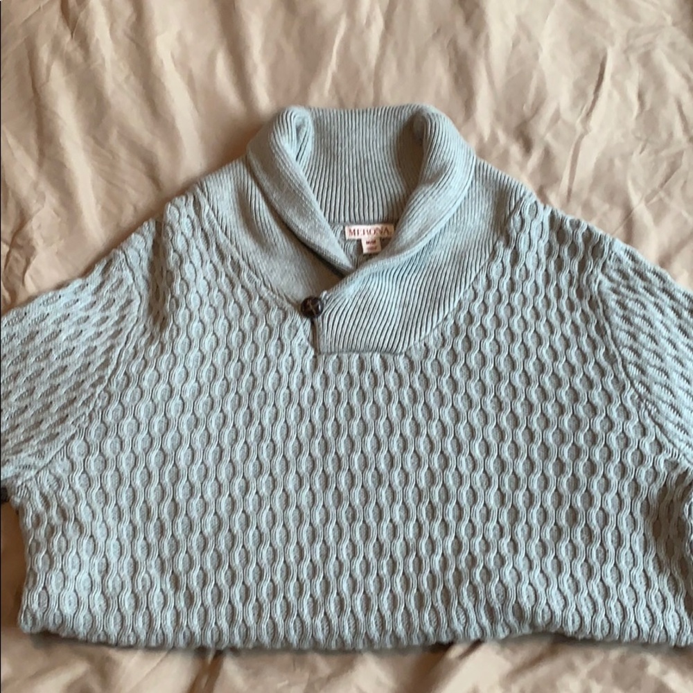 sweater - Picture 4 of 5